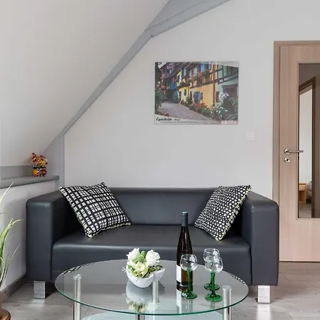 A L'aigle - 3 - 6 Personnes - Proche Haguenau Apartment