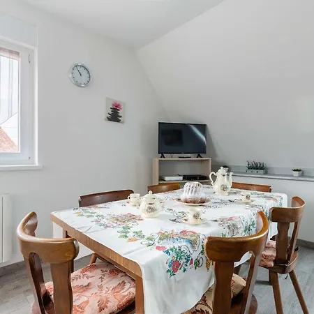 A L'aigle - 3 - 6 Personnes - Proche Haguenau Niederschaeffolsheim