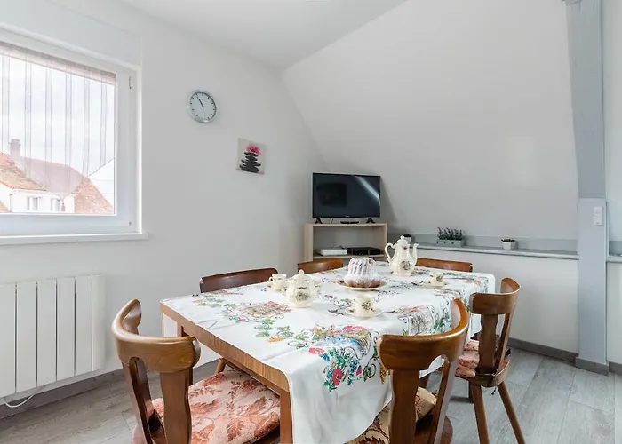 A L'aigle - 3 - 6 Personnes - Proche Haguenau Niederschaeffolsheim